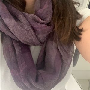 Burberry (missing tag) purple circle scarf